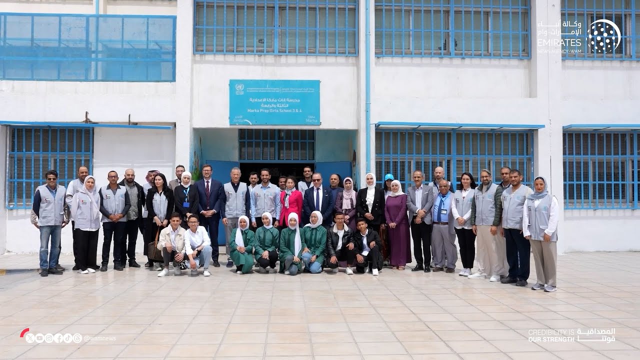 سلطان بن أحمد القاسمي يزور مخيم ماركا للاجئين ومؤسسات إنسانية في الأردن