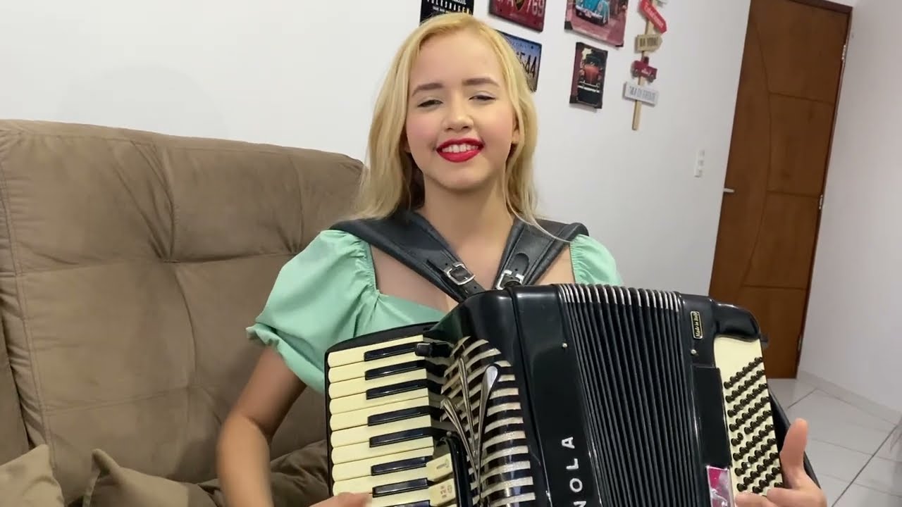 Laís Amaro | Festejos | Camarão