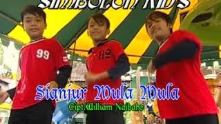 Simbolon Kids - Sianjur Mula-Mula (Official Lyric Video) chords