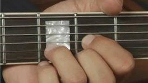 2nd Inversion of D Major Guitar Chord on the Top Strings : Guitar Chord Dictionary 21