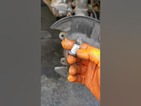 #2017 Honda Crv Stud Removal - YouTube