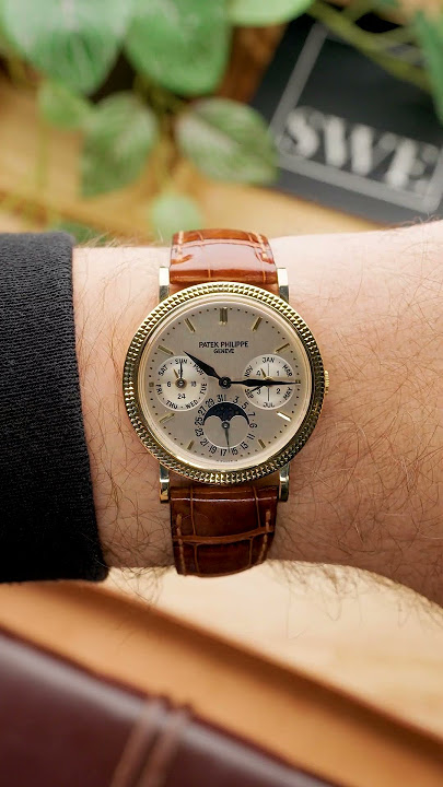 Patek Philippe Grand Complication 5139G vs 5039J l SwissWatchExpo