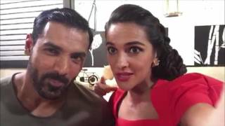 The Tara Sharma Show - John Abraham & Tara Sharma Fun Selfie Season 4