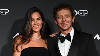 Download Lagu MotoGP Hall Of Fame: Valentino Rossi, Stoner, Pedrosa, Lorenzo, Agostini, Schwantz, Spencer MP3 Download Lagu MotoGP Hall Of Fame: Valentino Rossi, Stoner, Pedrosa, Lorenzo, Agostini, Schwantz, Spencer MP3
