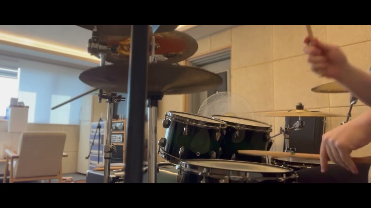 쏜애플 - 수성의 하루 '검은 별' Live ver. (드럼)