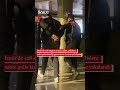 İzmir'de 128 suçtan aranan şahıs, polislere sahte polis kimliği göstermesi üzerine yakalandı