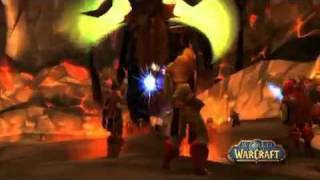 World of Warcraft - Battling Onyxia the Dragon