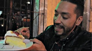 Capuchino con miel en Casas Viejas 2da Parte