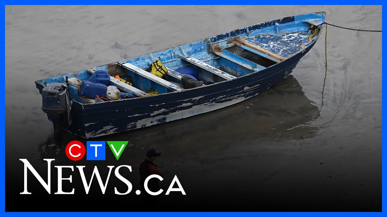 Three dead, several missing after boat capsizes near San Diego - YouTube