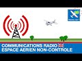 Communications radio en anglais en espace arien noncontrl