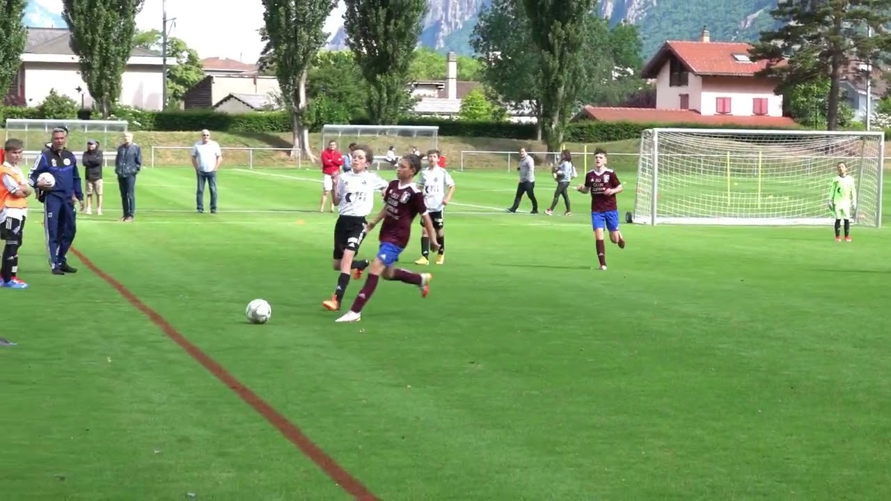 Team AVF - Région Martigny (FE-12) – Team AFF-FFW Agglo (FE-12) - 28.05.2022 - Match 1