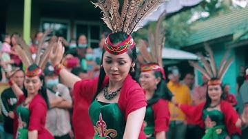 Pernikahan Adat Dayak Siang Puruk Cahu (Traditional Siang Dayaknese Wedding)