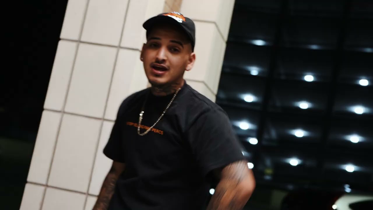 A.CAL - Move Different Freestyle (Official Music Video) bekijken op YouTube A.CAL - Move Different Freestyle (Official Music Video) bekijken op YouTube