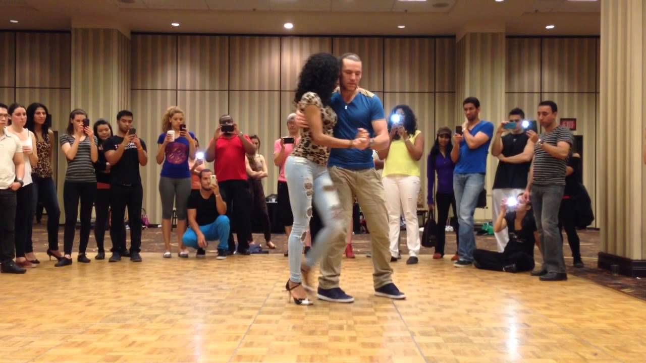 Felicien and Isabelle Kizomba Demo Toronto