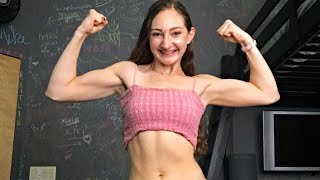 Hannah(15) - Young muscle girl