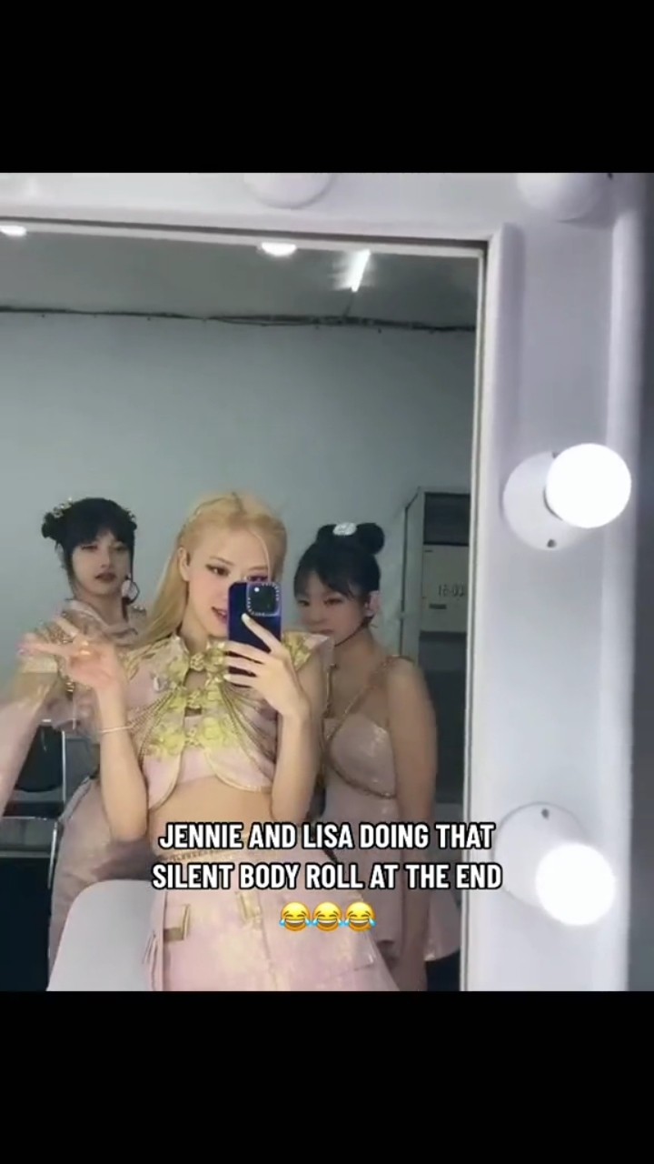 JENNIE \u0026 LISA doing the silent body roll at the end ? #jennie #lisa #rosé #jisoo #blackpink #shorts