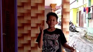 Download lagu Super dede versi anak losari part 2 Super dede versi anak losari part 2