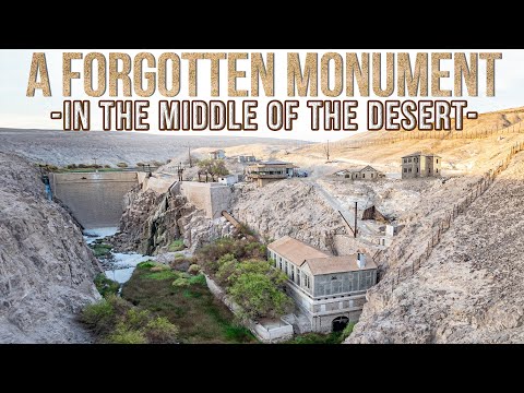 A dying giant in the middle of the desert | ABANDONED