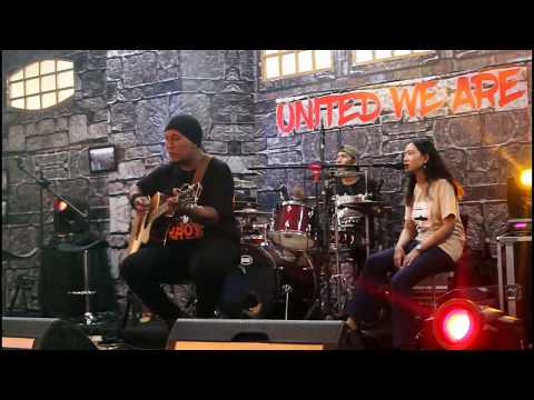 How to Reverse Greying of Hair Naturally? Best Hand Exercise for grey hairs | trimukyoga