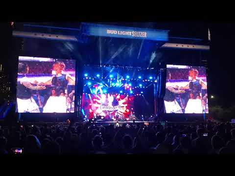 Journey - Don't Stop Believin' - Lollapalooza 2021