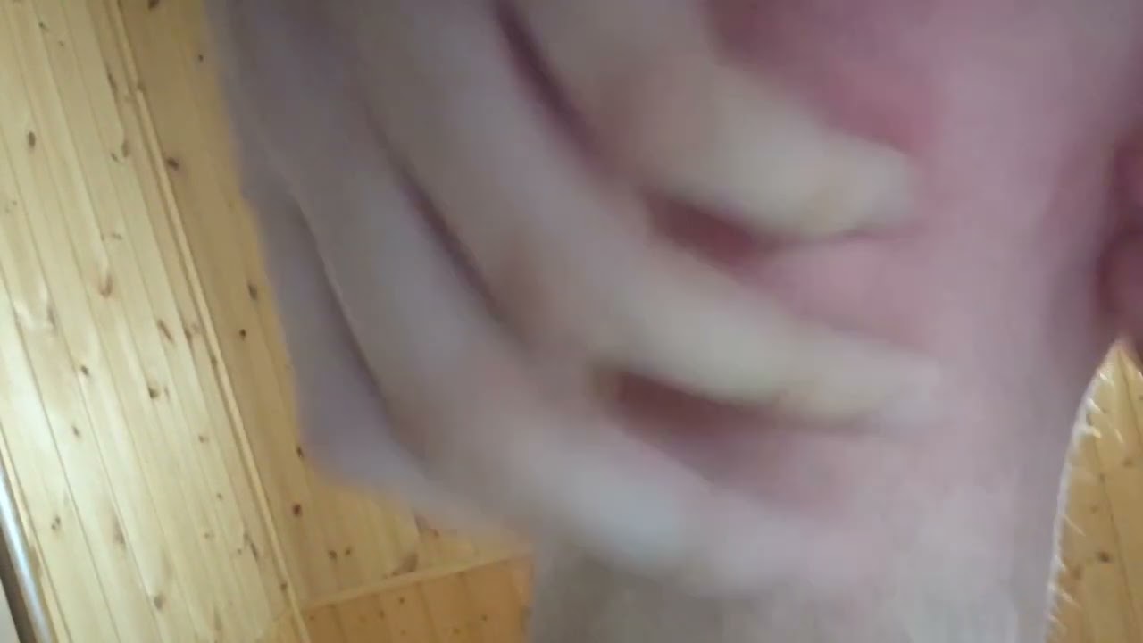 [ASMR]skin scratching sound eczema(leg、back of the knee)/膝裏を掻きむしる音