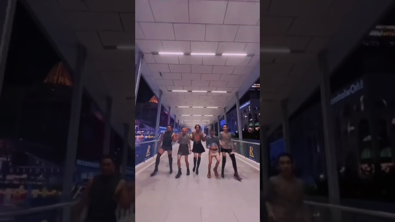 Thai Fashion 🇹🇭 