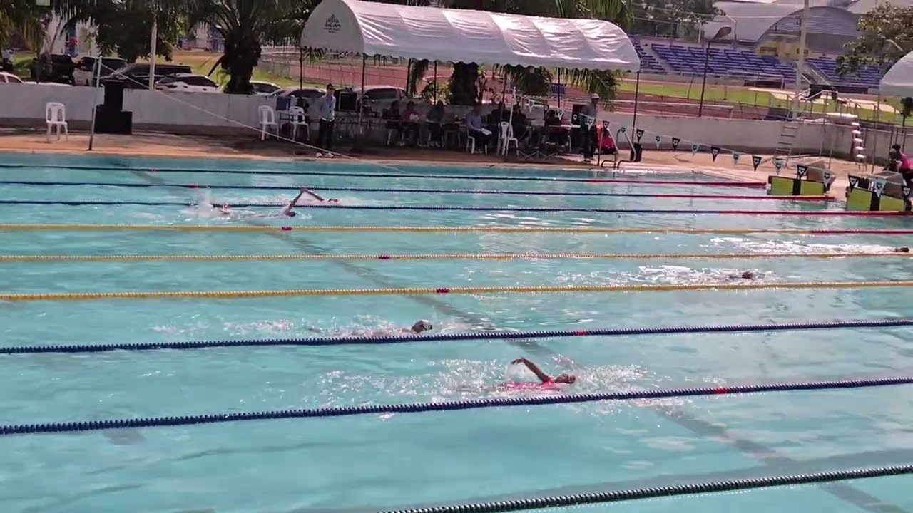 แข่งขันว่ายน้ำเดี่ยวผสม10ปี