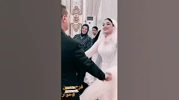 فرح حسن و نهال رقصة نهال و باباها 