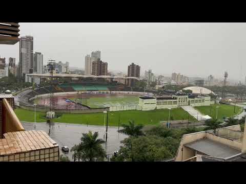 VENDAVAL MARINGÁ - ESTÁDIO WILLIE DAVIDS - GRAMADO ALAGADO