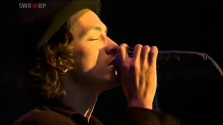 Incubus - Love Hurts (LIVE)