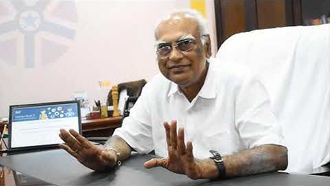 Dr  LAVU RATHAIAH, Chairman   Vignan Group   Farewell Message to 2020 Pass Outs EEE