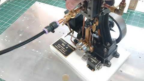 Stuart Turner No 4 steam engine