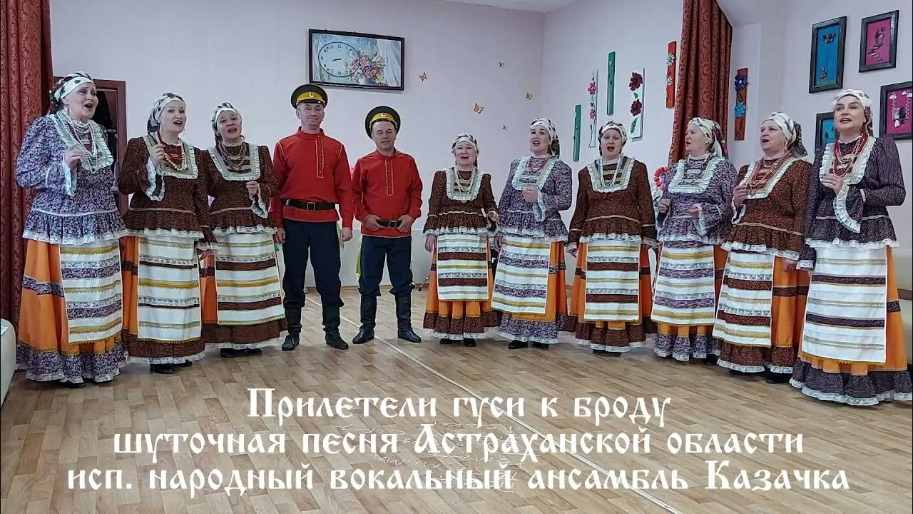 В астрахань поеду я. Музыканты на улице. Уличные музыканты астрахань. Астрахань путешествия. В астрахань поеду я.