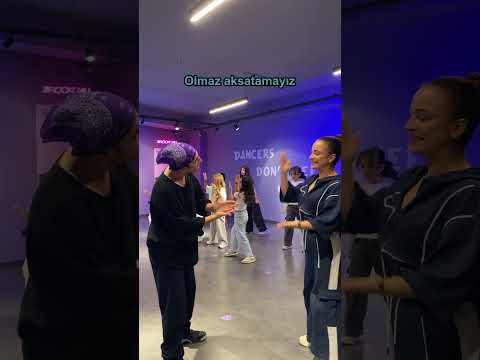 SİZİ KİMLER BÖYLE DARLIYOR Yiwang Dans Shorts