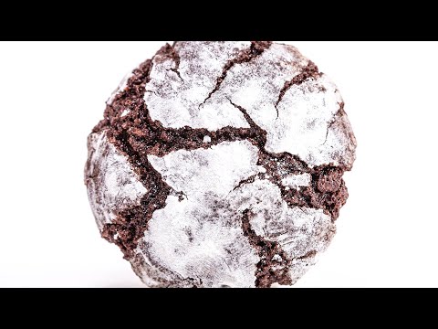 how-to-make-hot-chocolate-crinkle-cookies-by-grant-melton