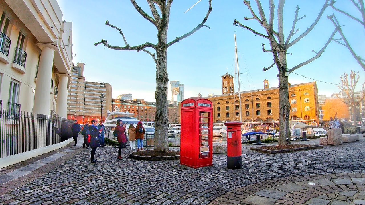 4K London Walk, Wapping and St Katharine Docks – Old warehouses and cobblestone streets