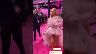 La reina del pop latino Premios lo nuestro