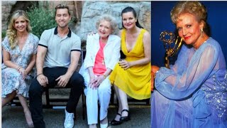 RIP Betty White's Family Just Dropped MAJOR Bombshell & Reveals Sad Reason Behind Her Death!