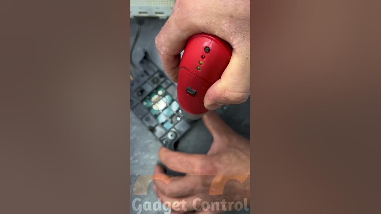 "Xbox One S Green Screen Glitch Ultimate Fix Guide!" YouTube