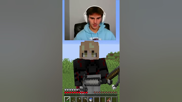 Sharpness vs @DaquavisMC in Minecraft PvP