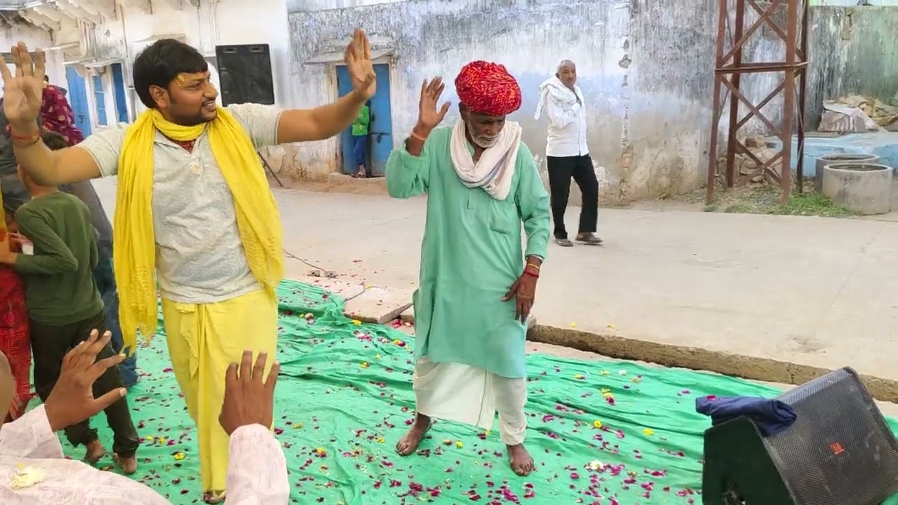 गायक चेतन भगत गंगापुर सिटी 