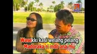 WELAMPELANG ~ HJ.YUNI YUNIANTI