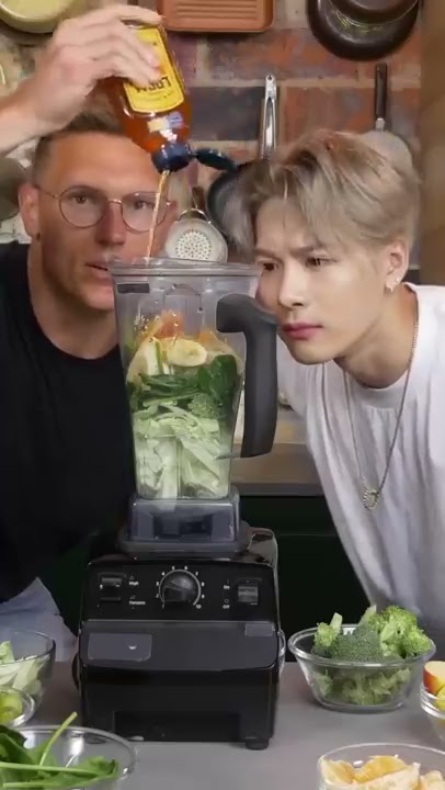 'No chicken this time ' 🤣 | Jackson Wang Smoothies 2022 Version | #teamwang #got7 #smoothie #shorts