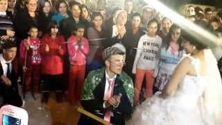 Geli̇n Testi̇yi̇ Kirdi Düğünde