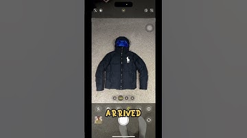 Turning £100 into £10000 just by reselling clothes on vinted. Comment start now if you want to start