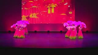 01 開場舞 《春暖花又開》  Opening Dance  Spring Returns, Flowers Bloom Again