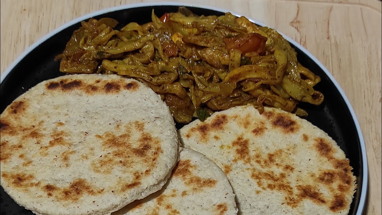 රසම රස හතු කරි එකක් එක්ක පොල් රොටි 😋👌 #mealsbyrandi #foodvlogs #srilankan 