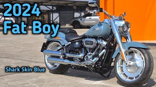 Fat Boy 2024 Shark Skin Blue Walkaround Close up detail