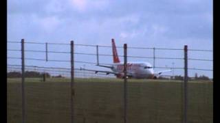 easyJet Airbus A319 Taking off at London Stansted