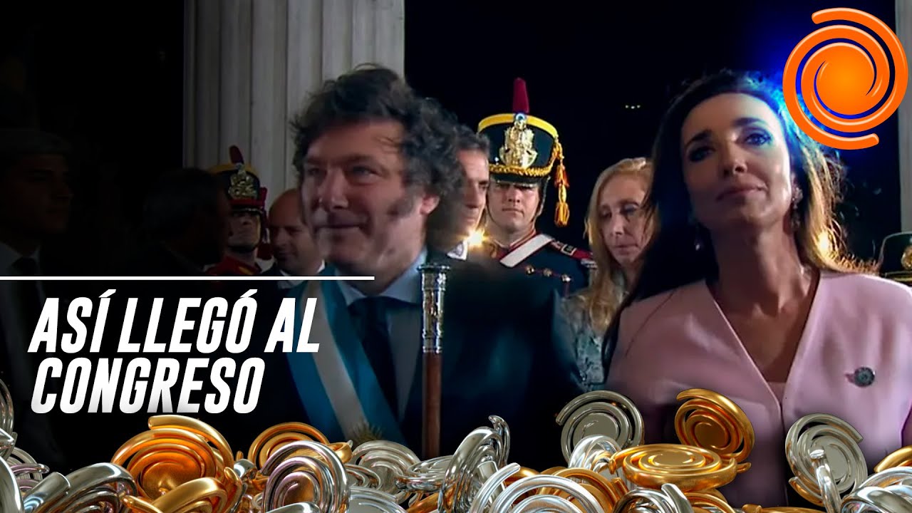 Distendido y sonriente, así llegó Milei para dar su discurso al Congreso luego de una larga caravana